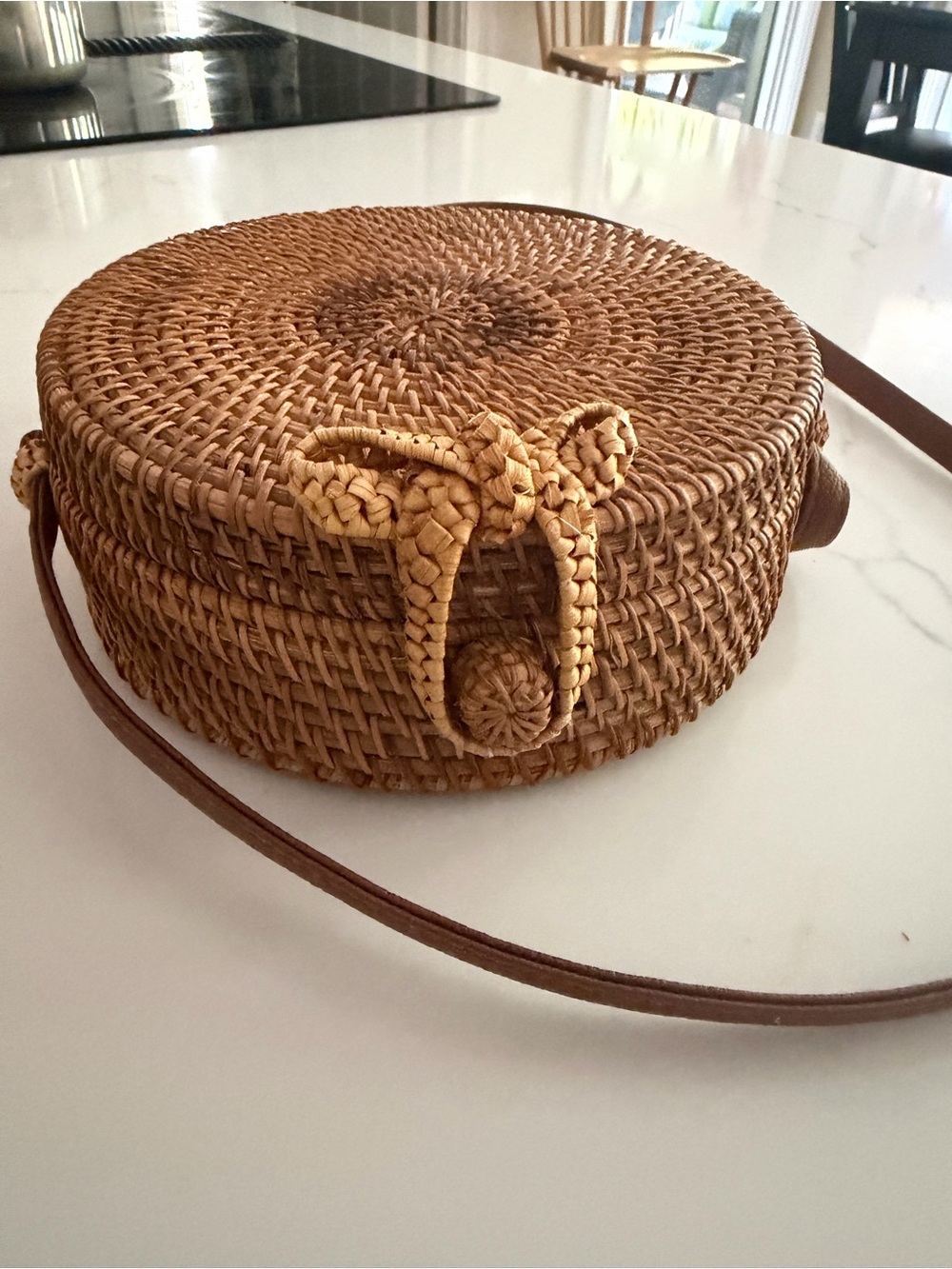 Straw Crossbody Bag in Natural Brown